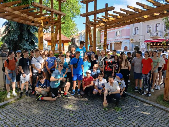 c6e485ff af37 42b9 9f11 dcdddafae500